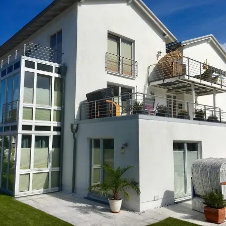 Nr 03 Im Sonnenbad
